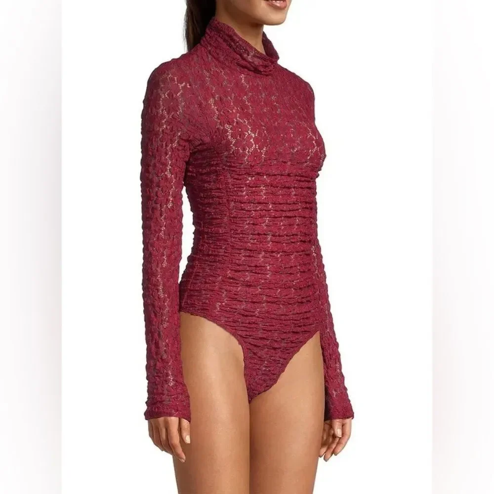 NWOT Free People |  Wo Day & Night Lace Long Sleeve Bodysuit Holly‎ Berry S